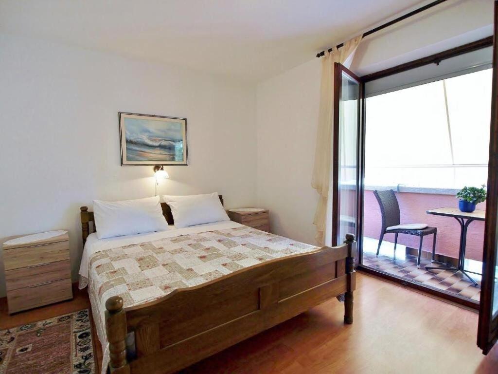 Apartments Zdenka - garden terrace Barbat na Rabu Exterior foto
