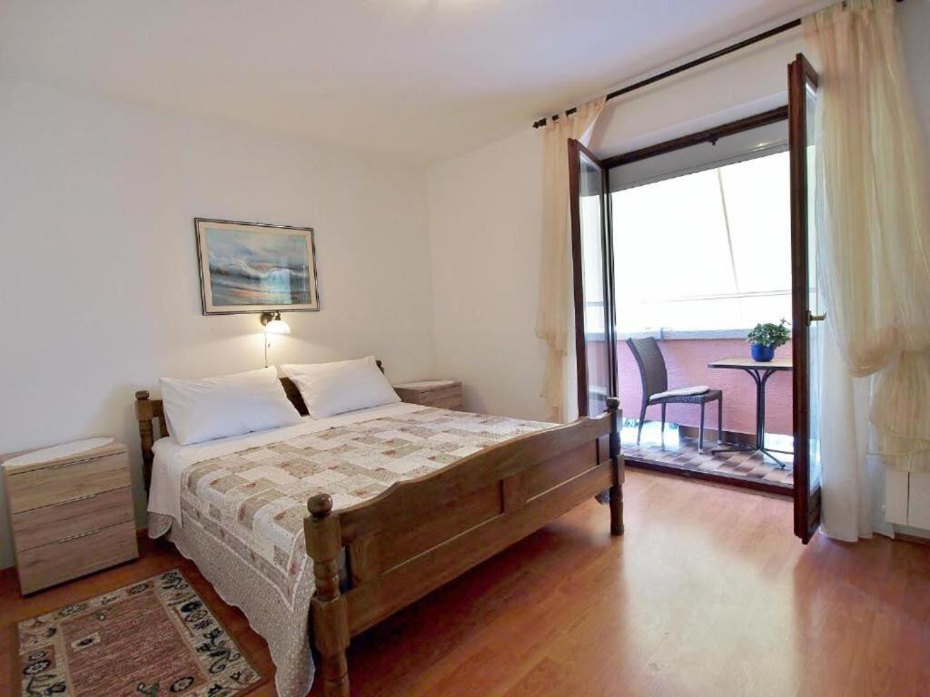 Apartments Zdenka - garden terrace Barbat na Rabu Exterior foto