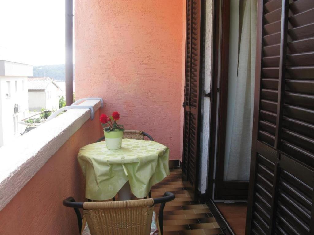 Apartments Zdenka - garden terrace Barbat na Rabu Exterior foto
