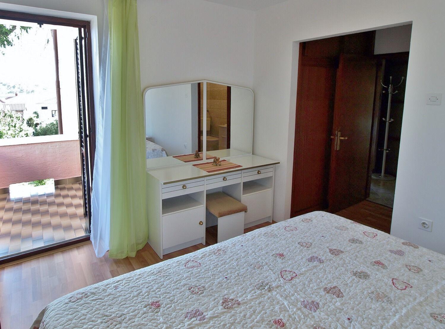 Apartments Zdenka - garden terrace Barbat na Rabu Exterior foto